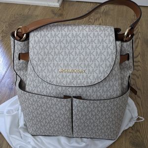 NEW Michael Kors Large backpack